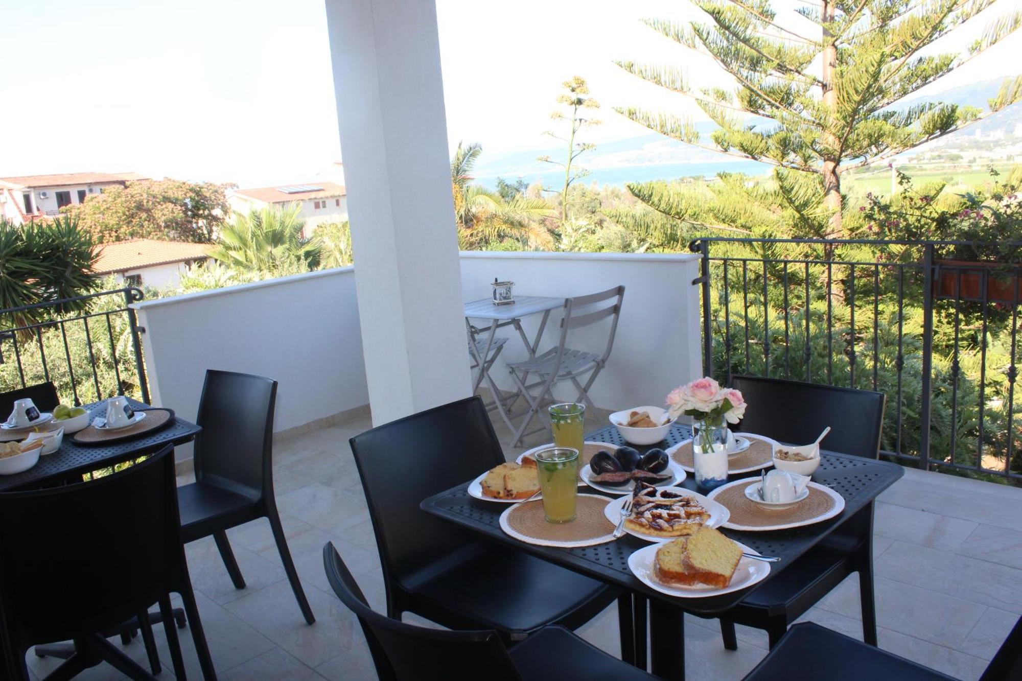Residenza Anna Calabria Briatico Exterior foto