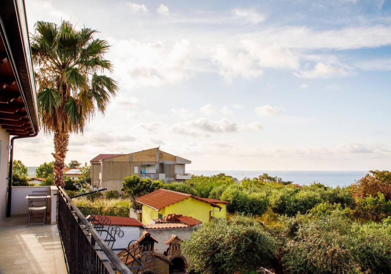 Residenza Anna Calabria Briatico Exterior foto